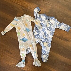 Blue Cloud and Multicolor Planet Baby One-Piece Sleepers (Set of 2)